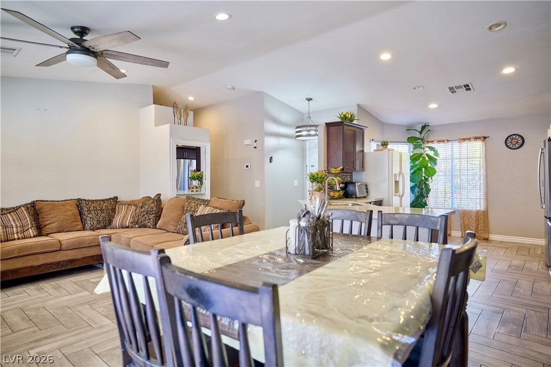 329 Casa Del Norte Drive photo 4