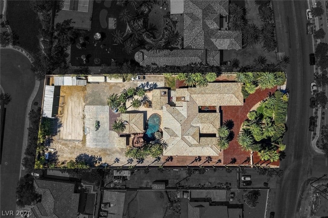 6625 El Campo Grande Avenue photo 3
