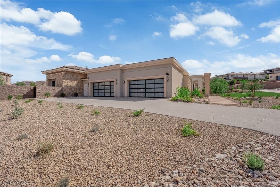 20 Olympia Canyon Way photo 4