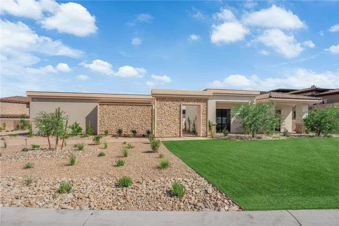 20 Olympia Canyon Way photo 5