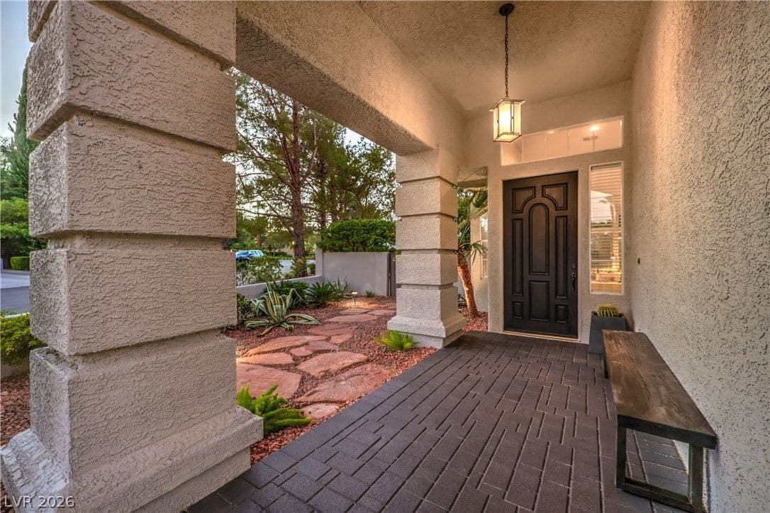 8808 Quadro Court photo 4