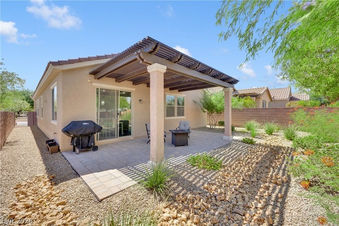312 Casmailia Avenue photo 2