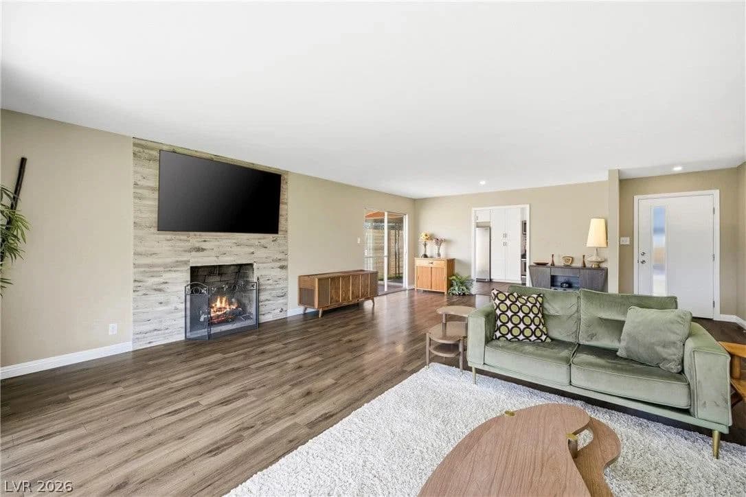615 Don Vincente Drive photo 3