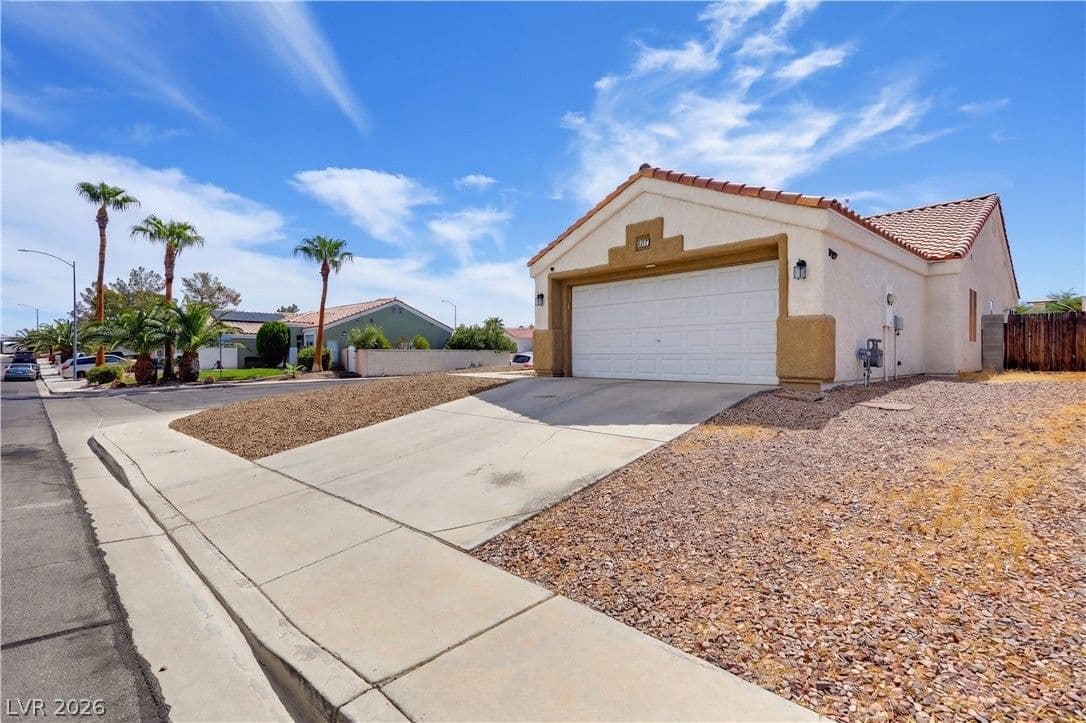 3211 Panamint Court photo 3