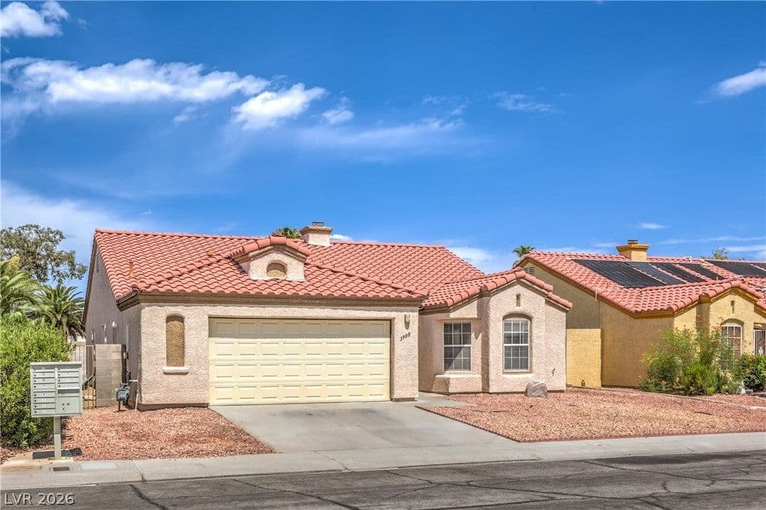 3908 Herblinda Lane photo 2