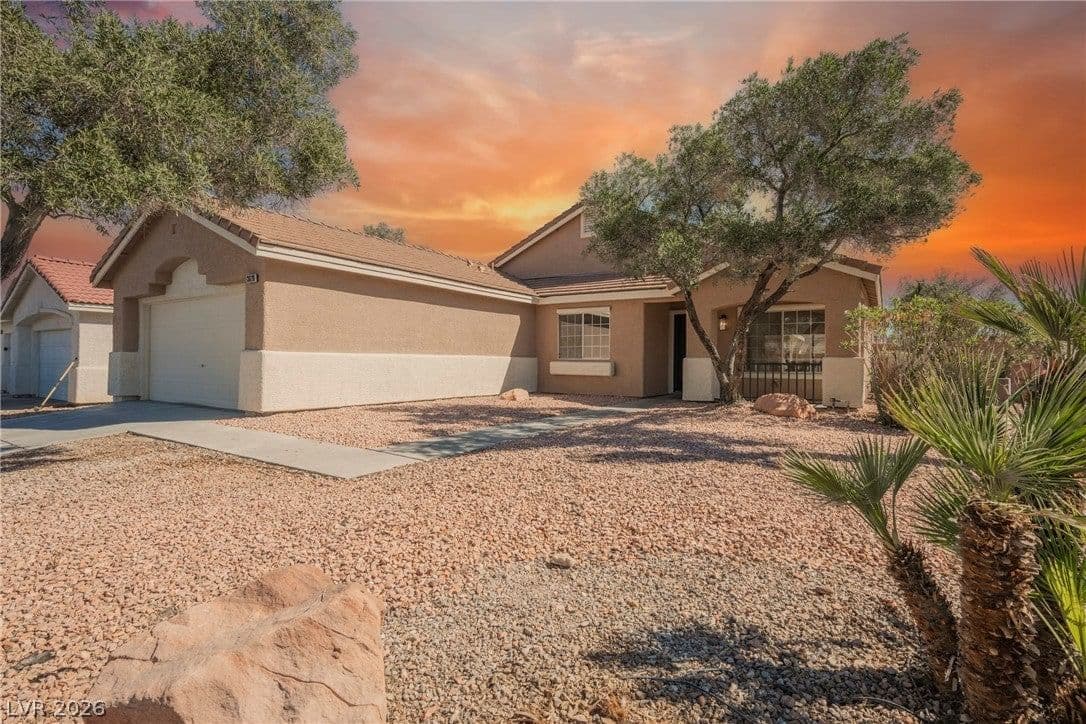 3620 Lake Victoria Drive photo 5
