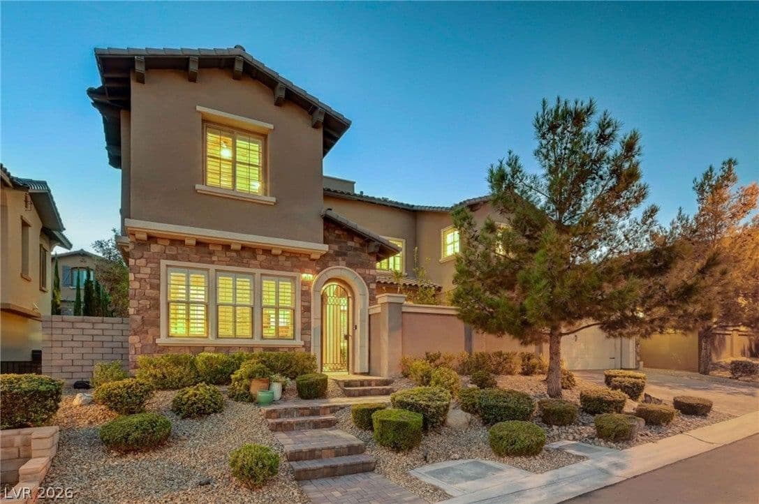 371 Capistrano Vistas Street photo 2